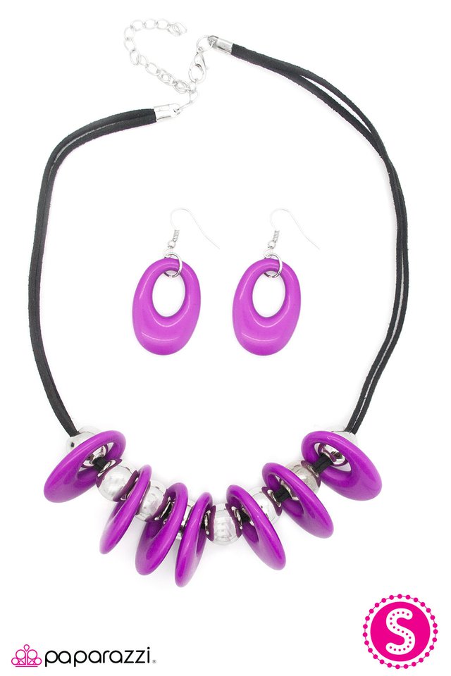 Paparazzi ♥ Fearless Fascination - Purple ♥ Necklace