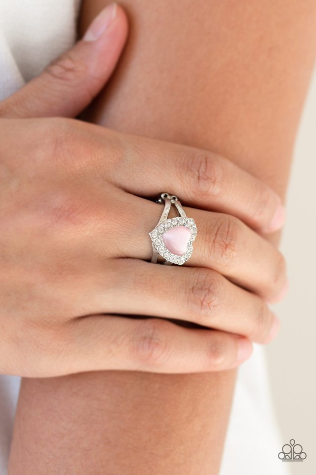 Paparazzi ♥ Love Is In The Air - Pink ♥ Ring