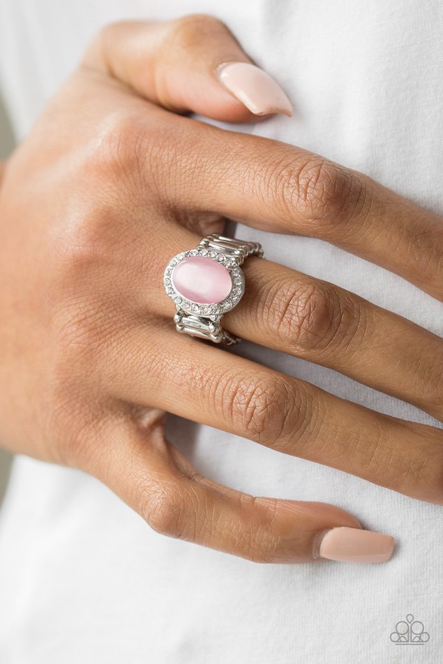 Paparazzi ♥ Laguna Luxury - Pink ♥ Ring