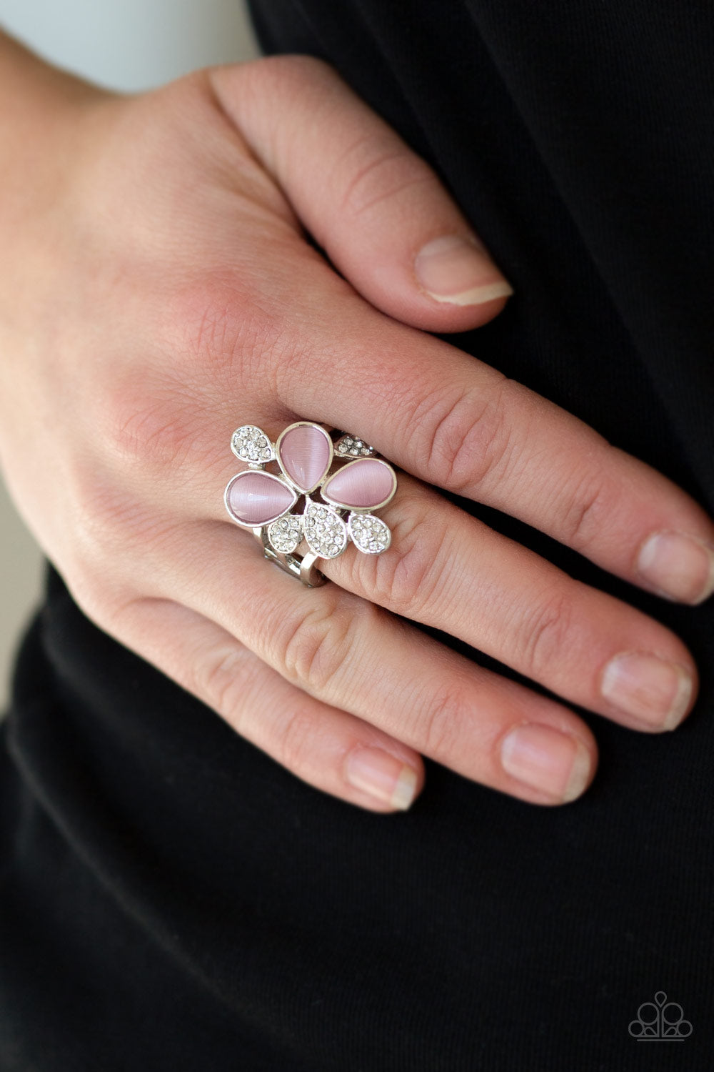 Paparazzi ♥ Diamond Daises - Pink ♥ Ring