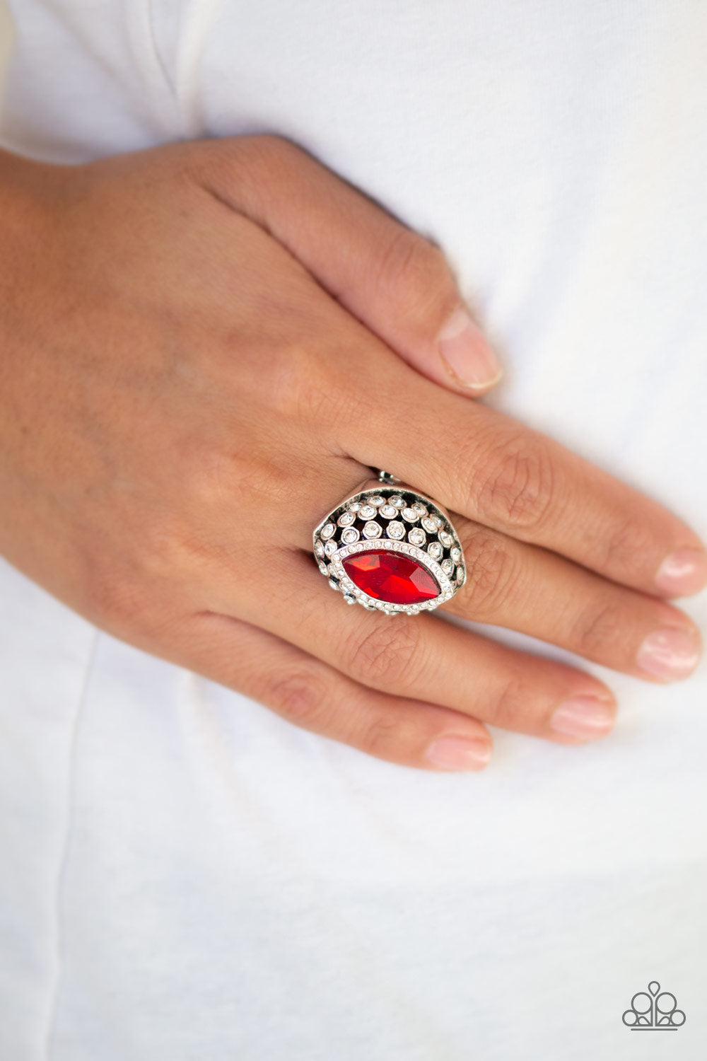 Paparazzi ♥ Royal Radiance - Red ♥ Ring