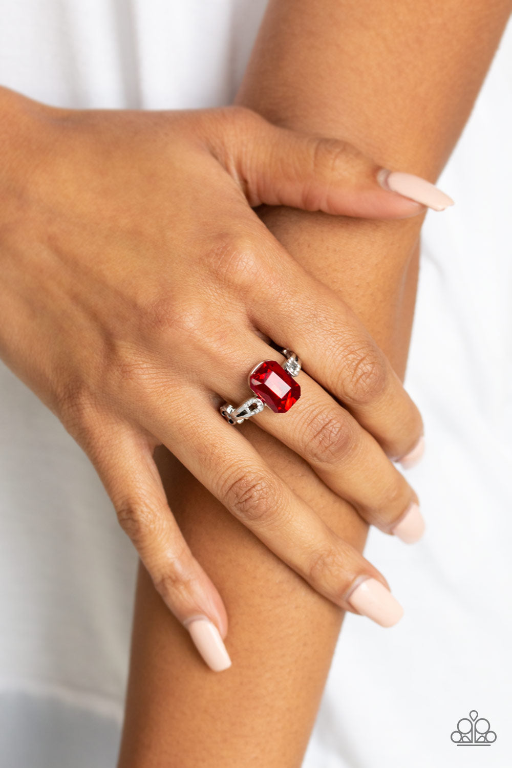 Paparazzi ♥ Feast Your Eyes - Red ♥ Ring