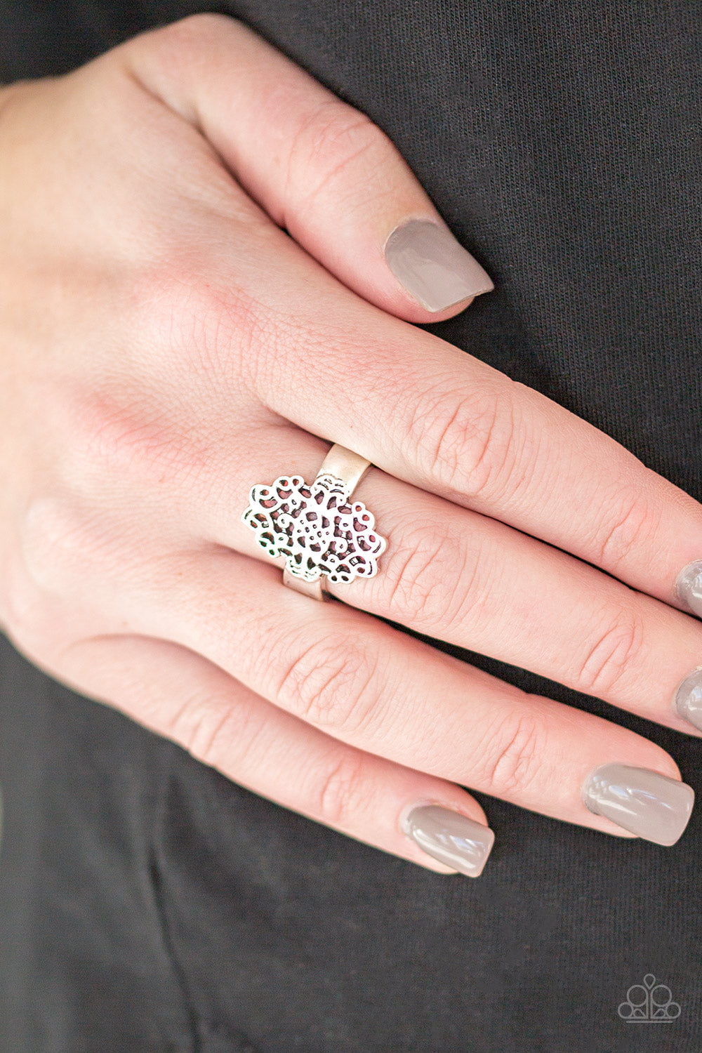 Paparazzi ♥ Full Of HAUTE Air - Silver ♥ Ring