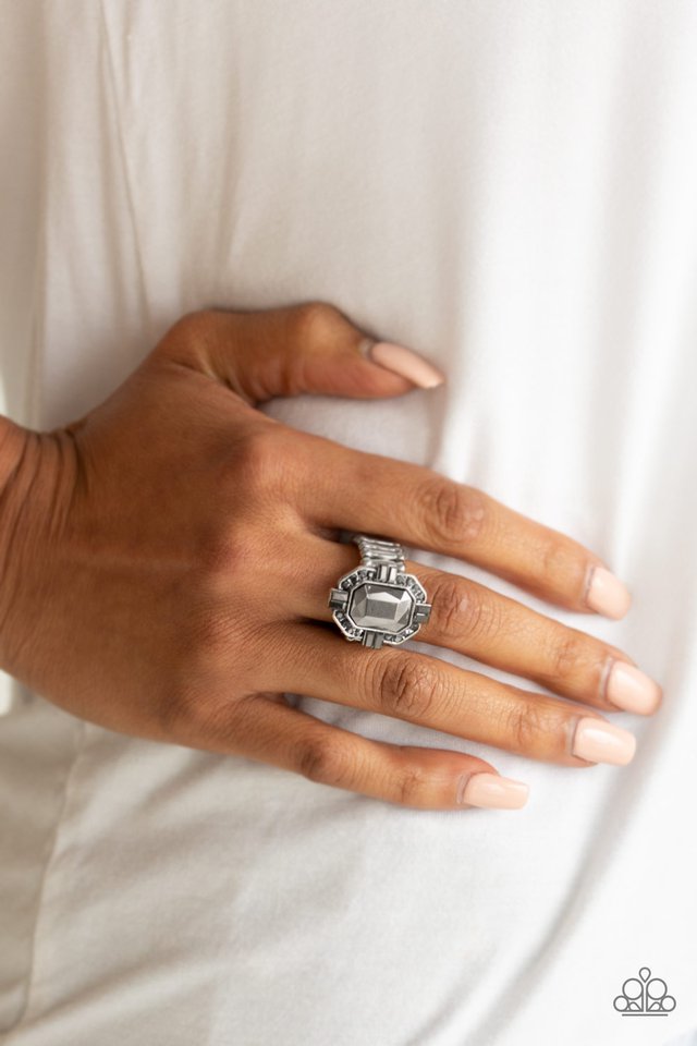 Paparazzi ♥ Outta My Way! - Silver ♥ Ring