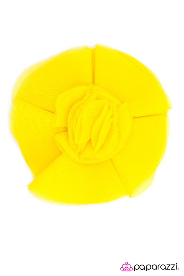 Paparazzi ♥ Cheer Up! - Yellow ♥ Hair Clip