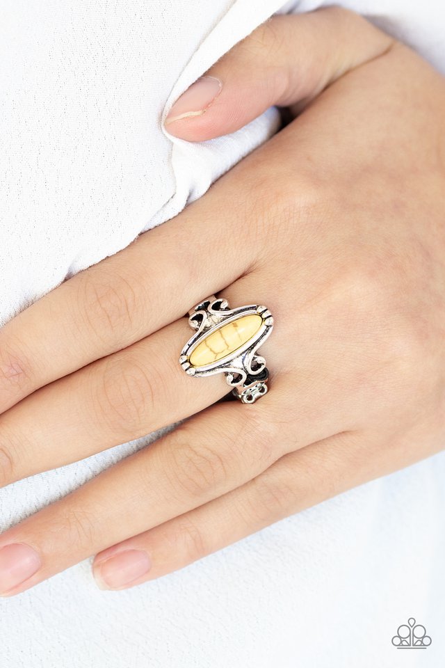 Paparazzi ♥ Desert Canyons - Yellow ♥ Ring