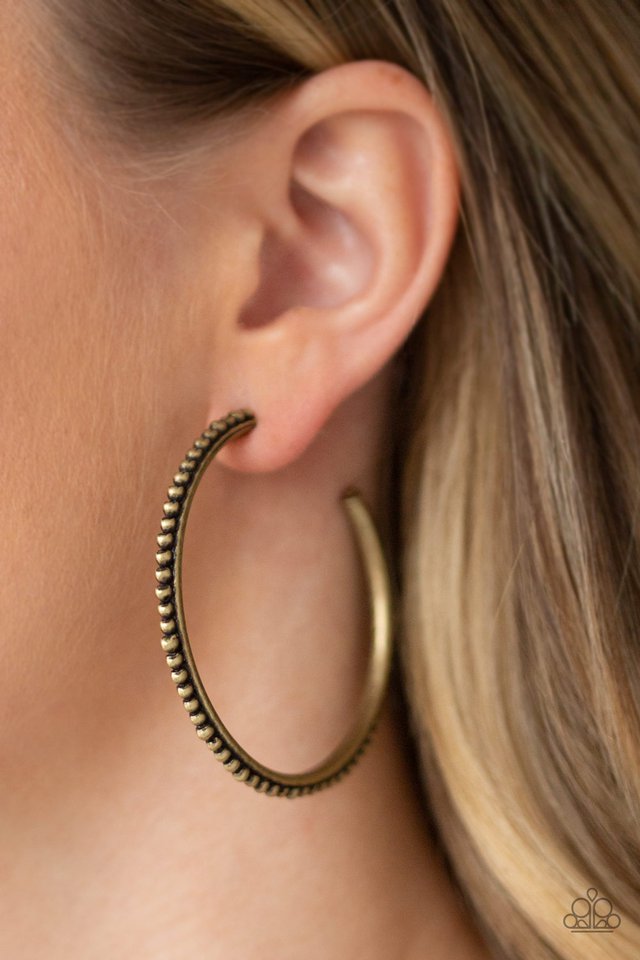Paparazzi ♥ Totally On Trend - Brass ♥ Earrings
