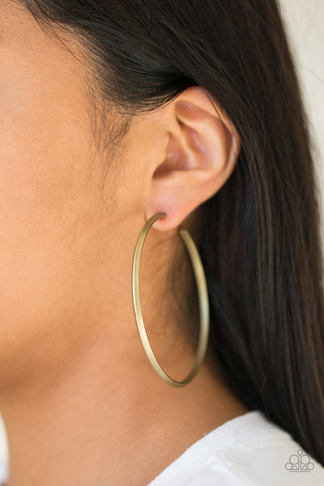 Paparazzi ♥ 5th Avenue Attitude - Brass ♥ Earrings