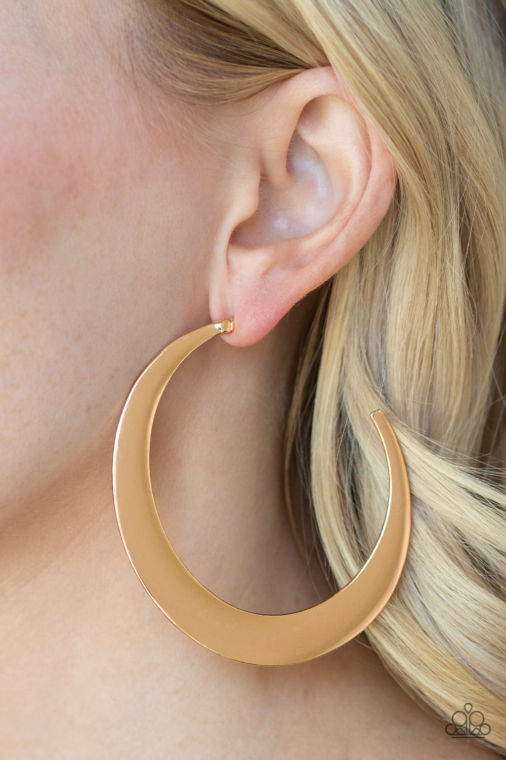Paparazzi ♥ Moon Beam - Gold ♥ Earrings
