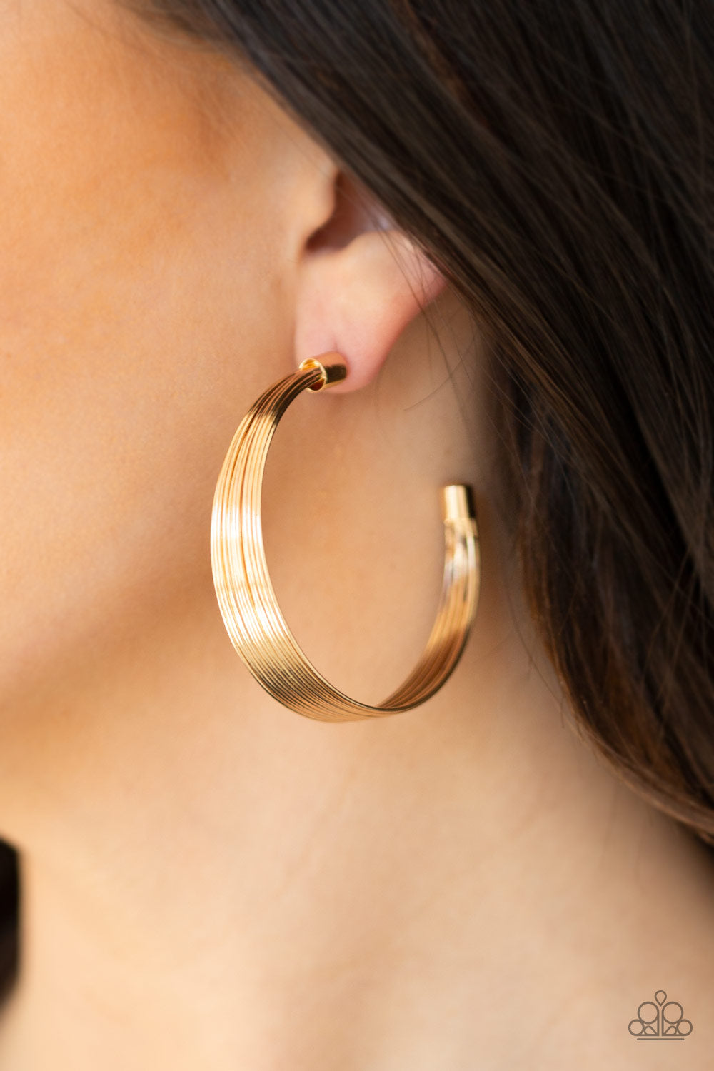 Paparazzi ♥ Live Wire - Gold ♥ Earrings
