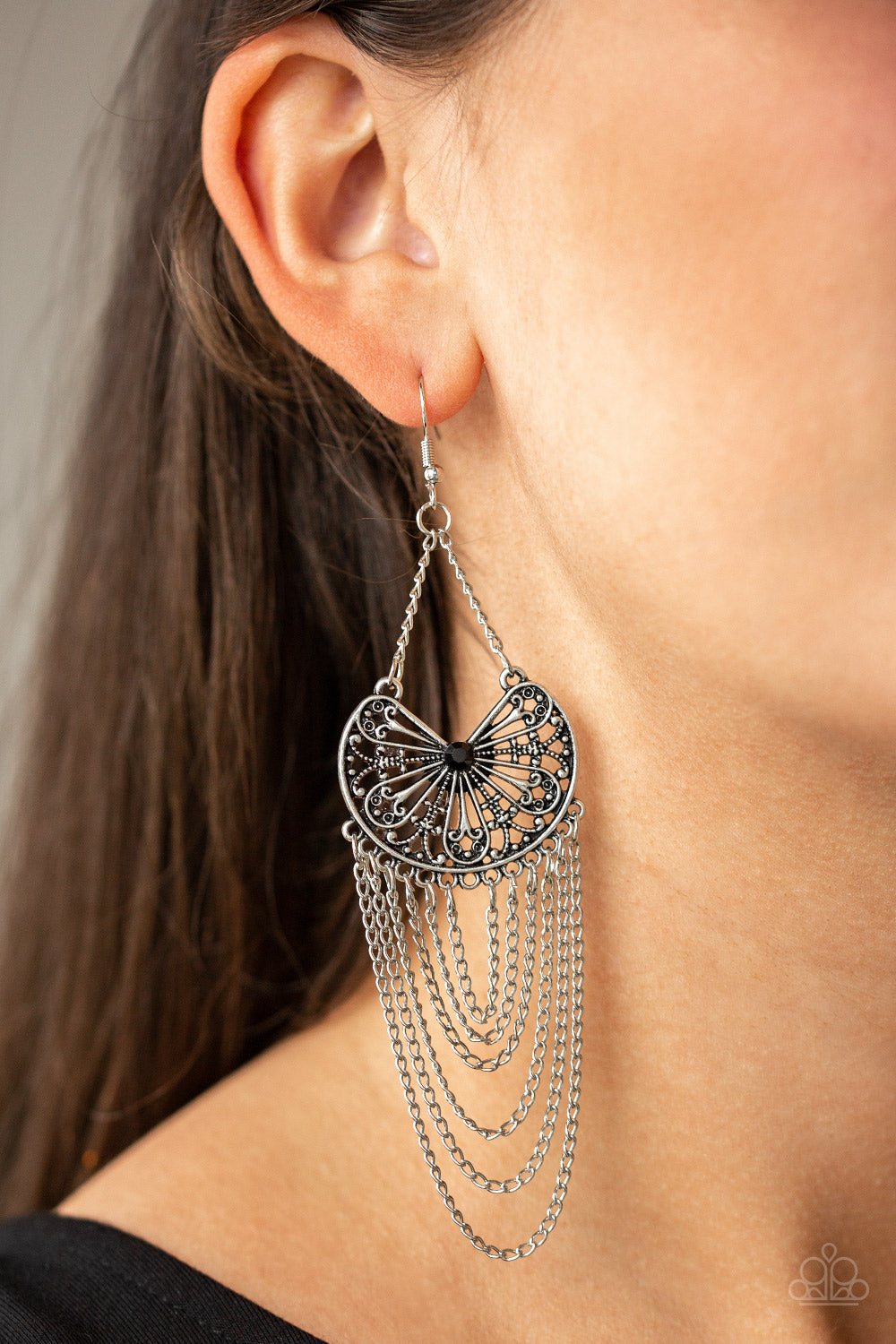 Paparazzi ♥ So Social Butterfly - Black ♥ Earrings