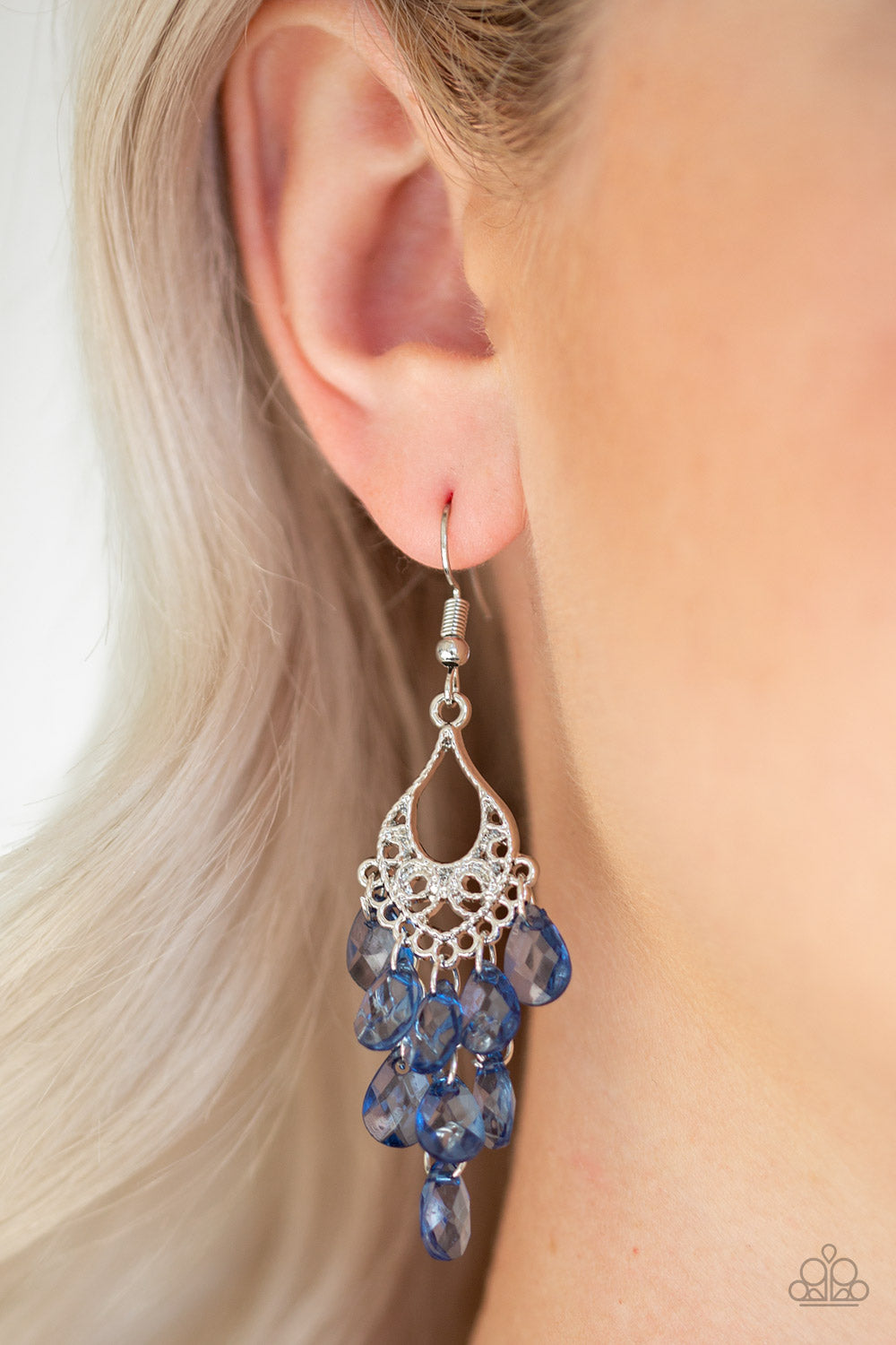Paparazzi ♥ What Happens In Maui - Blue ♥ Earrings