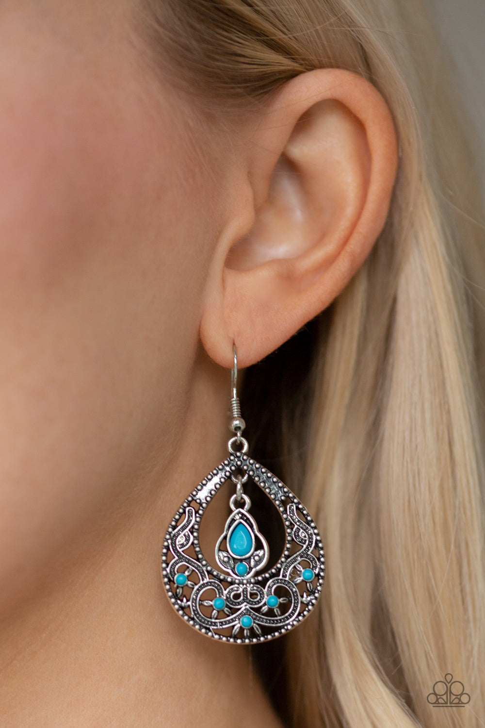Paparazzi ♥ All-Girl Glow - Blue ♥ Earrings
