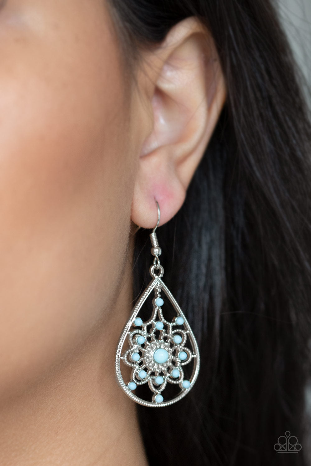 Paparazzi ♥ A Flair For Fabulous - Blue ♥ Earrings