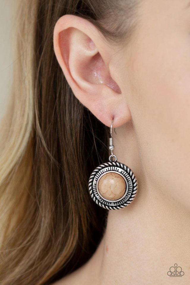 Paparazzi ♥ Natural-Born Nomad - Brown ♥ Earrings