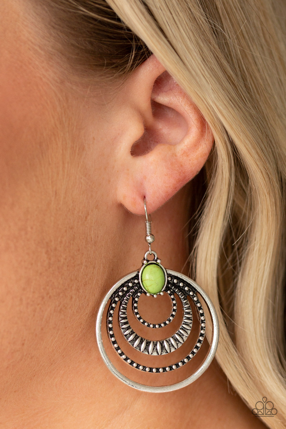 Paparazzi ♥ Southern Sol - Green ♥ Earrings