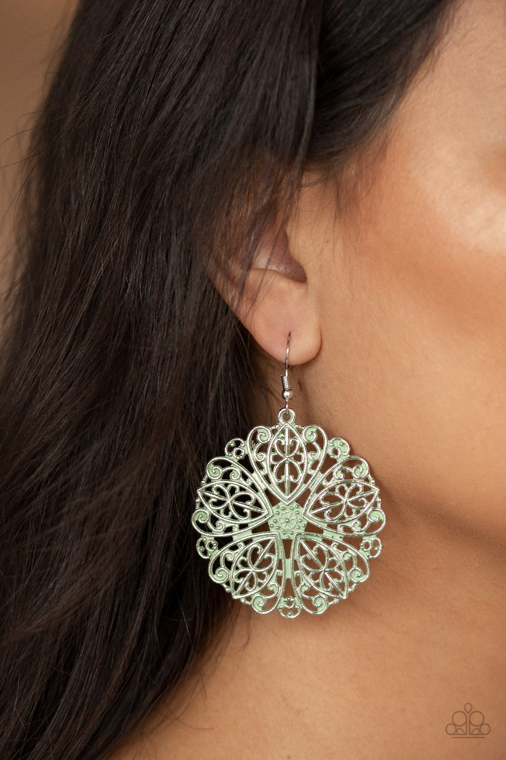 Paparazzi ♥ Ocean Paradise - Green ♥ Earrings