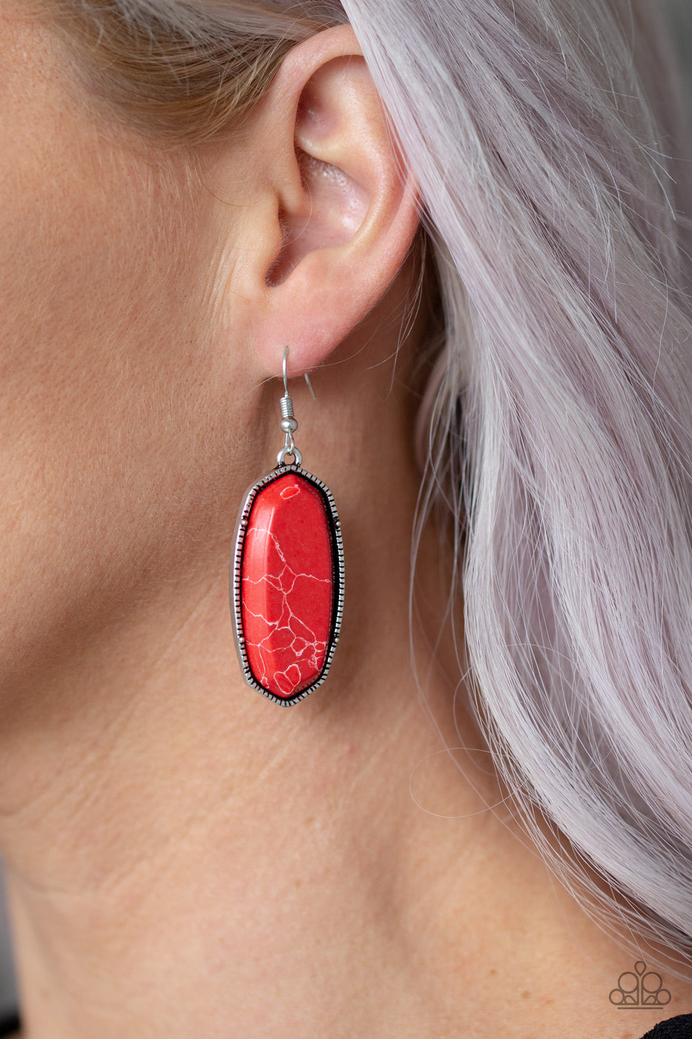 Paparazzi ♥ Stone Quest - Red ♥ Earrings