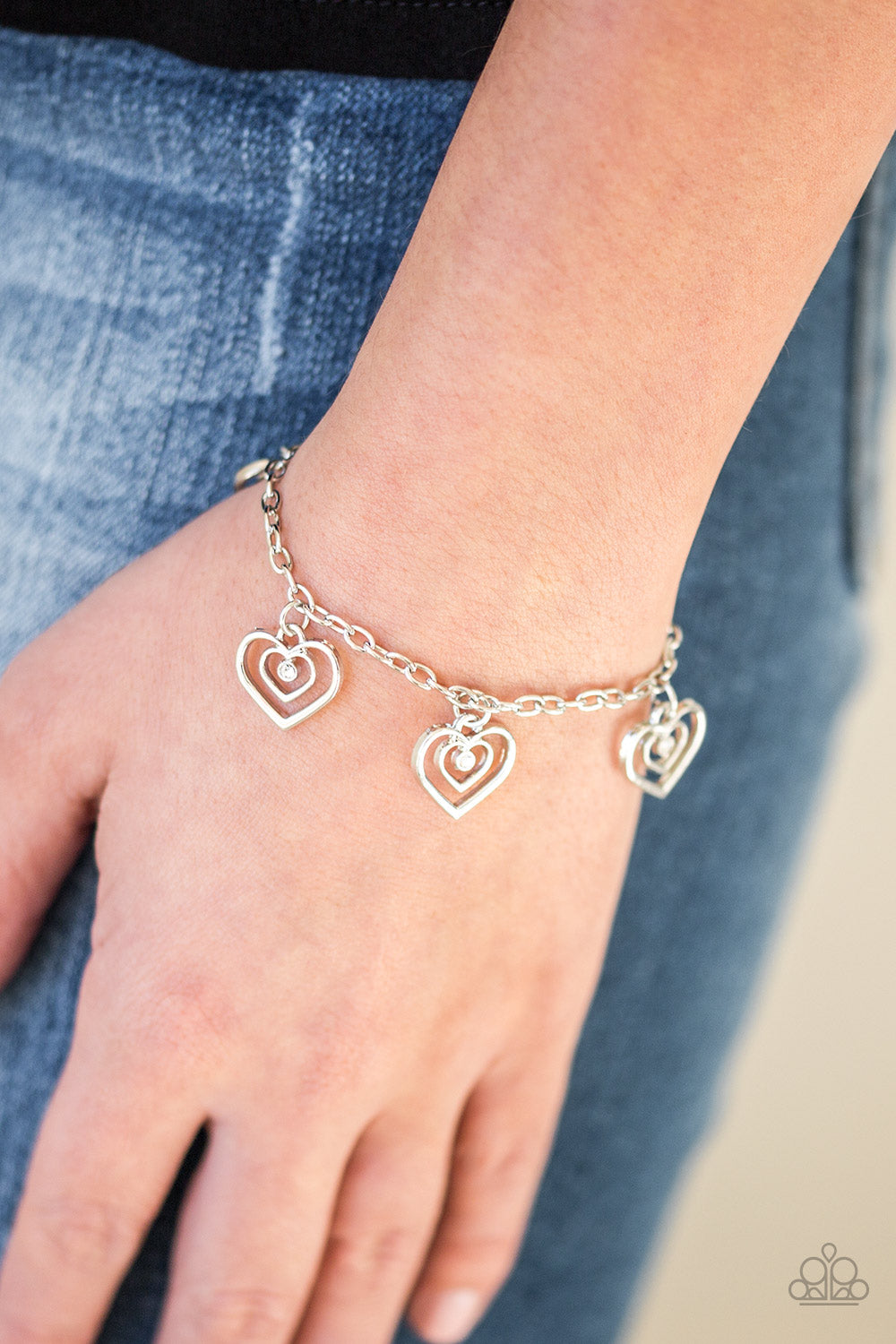 Paparazzi ♥ Unbreakable Hearts - White ♥ Bracelet