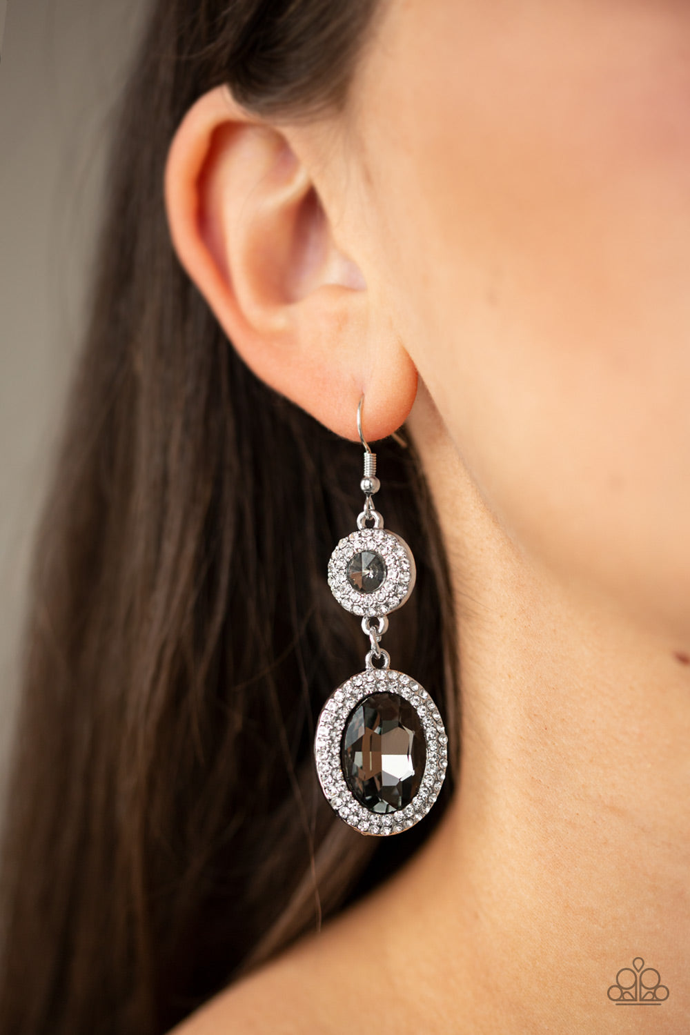 Paparazzi ♥ Let It BEDAZZLE - Silver ♥ Earrings