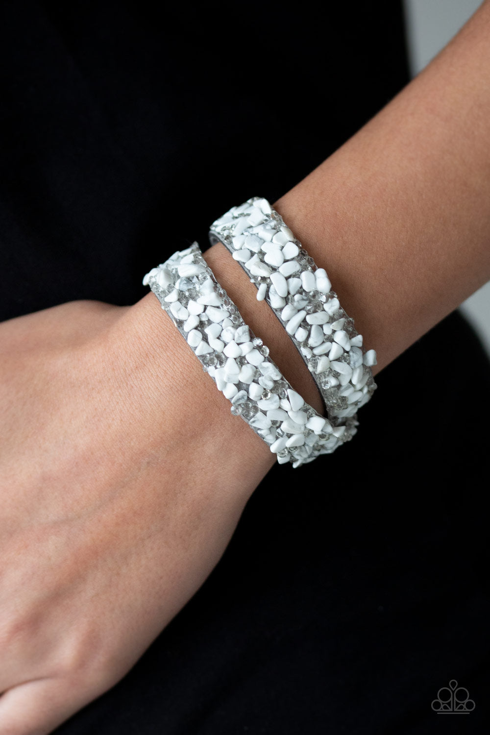 Paparazzi ♥ CRUSH To Conclusions - White ♥ Bracelet