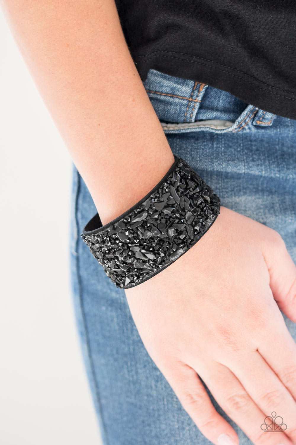 Paparazzi ♥ Crush Rush - Black ♥ Bracelet