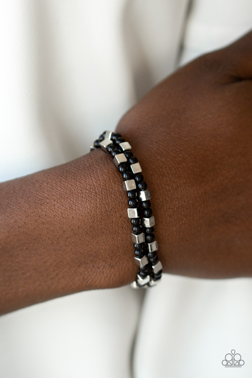 Paparazzi ♥ Trendy Tribalist - Black ♥ Bracelet