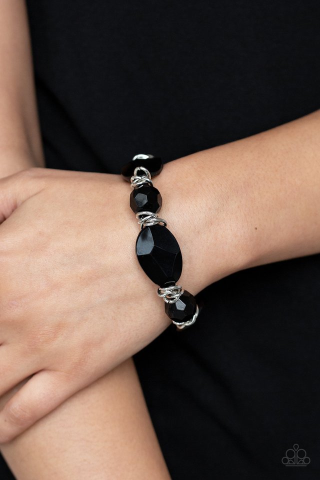 Paparazzi ♥ Savor The Flavor - Black ♥ Bracelet