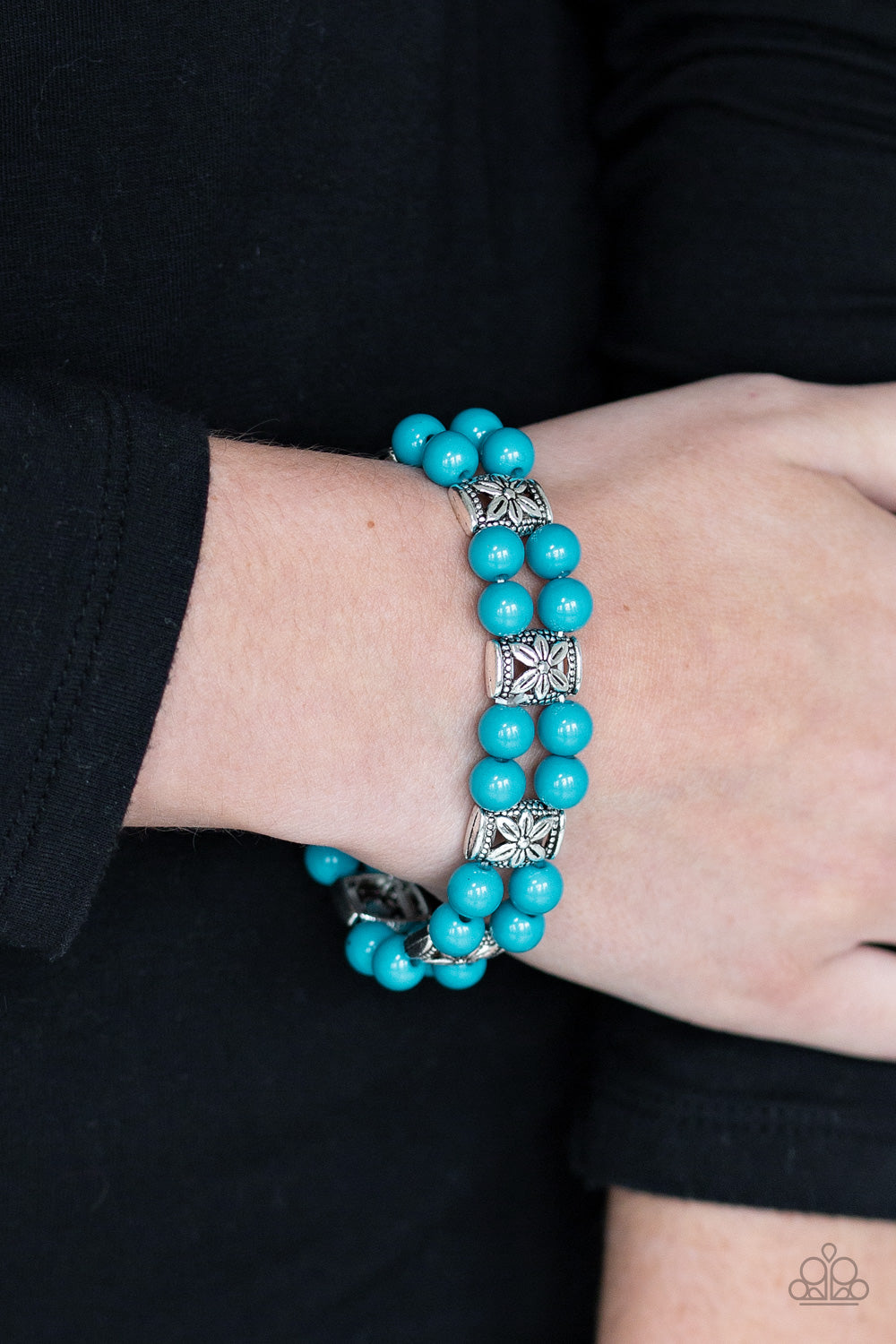Paparazzi ♥ Daisy Debutante - Blue ♥ Bracelet