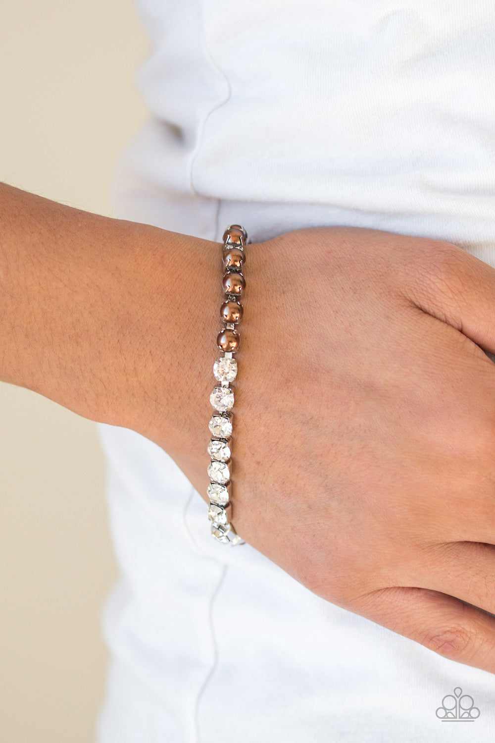 Paparazzi ♥ Out Like A SOCIALITE - Brown ♥ Bracelet