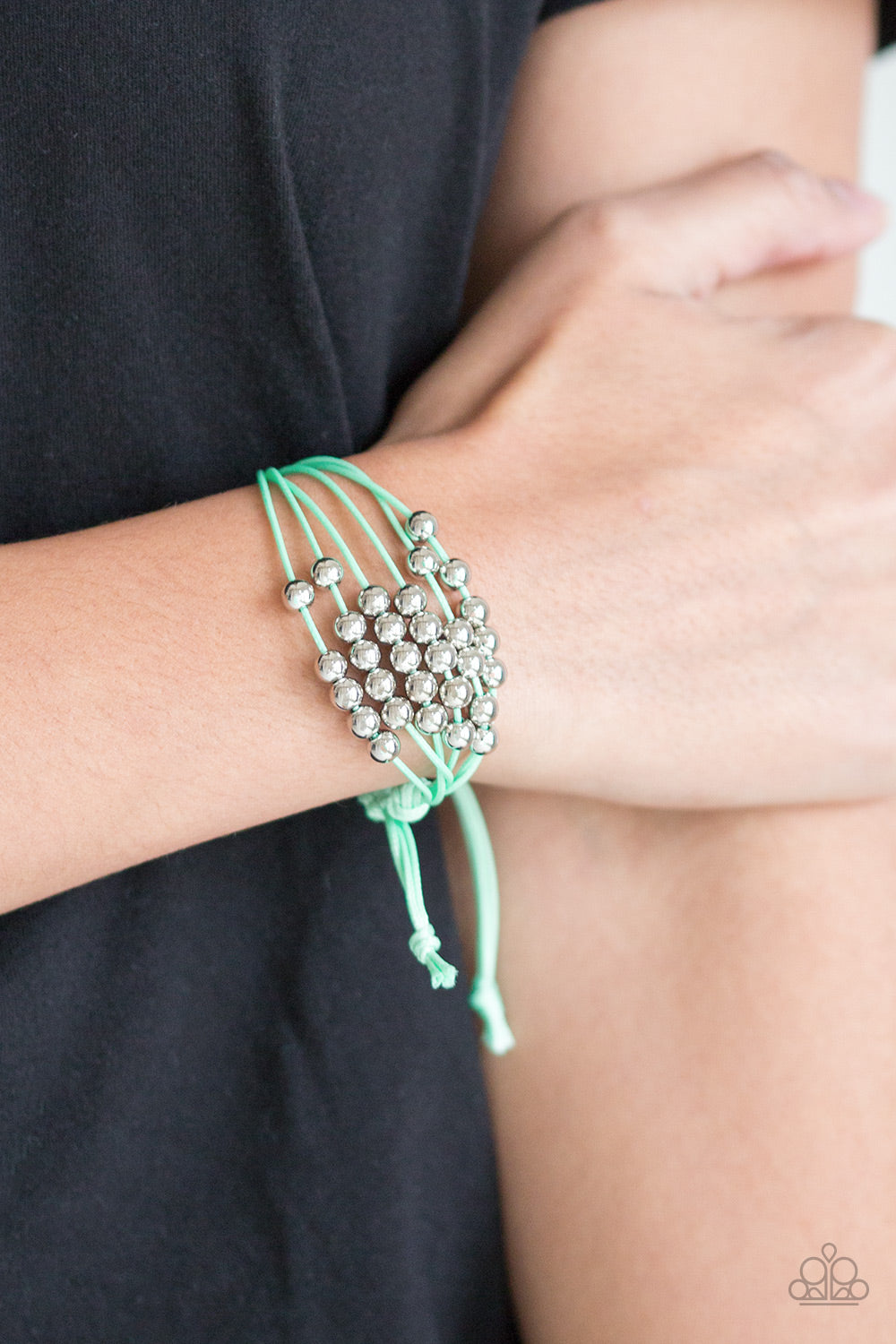 Paparazzi ♥ Without Skipping A BEAD - Green ♥ Bracelet