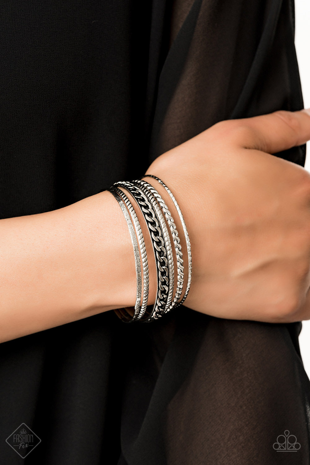 Paparazzi ♥ Mayan Mix - Silver ♥ Bracelet