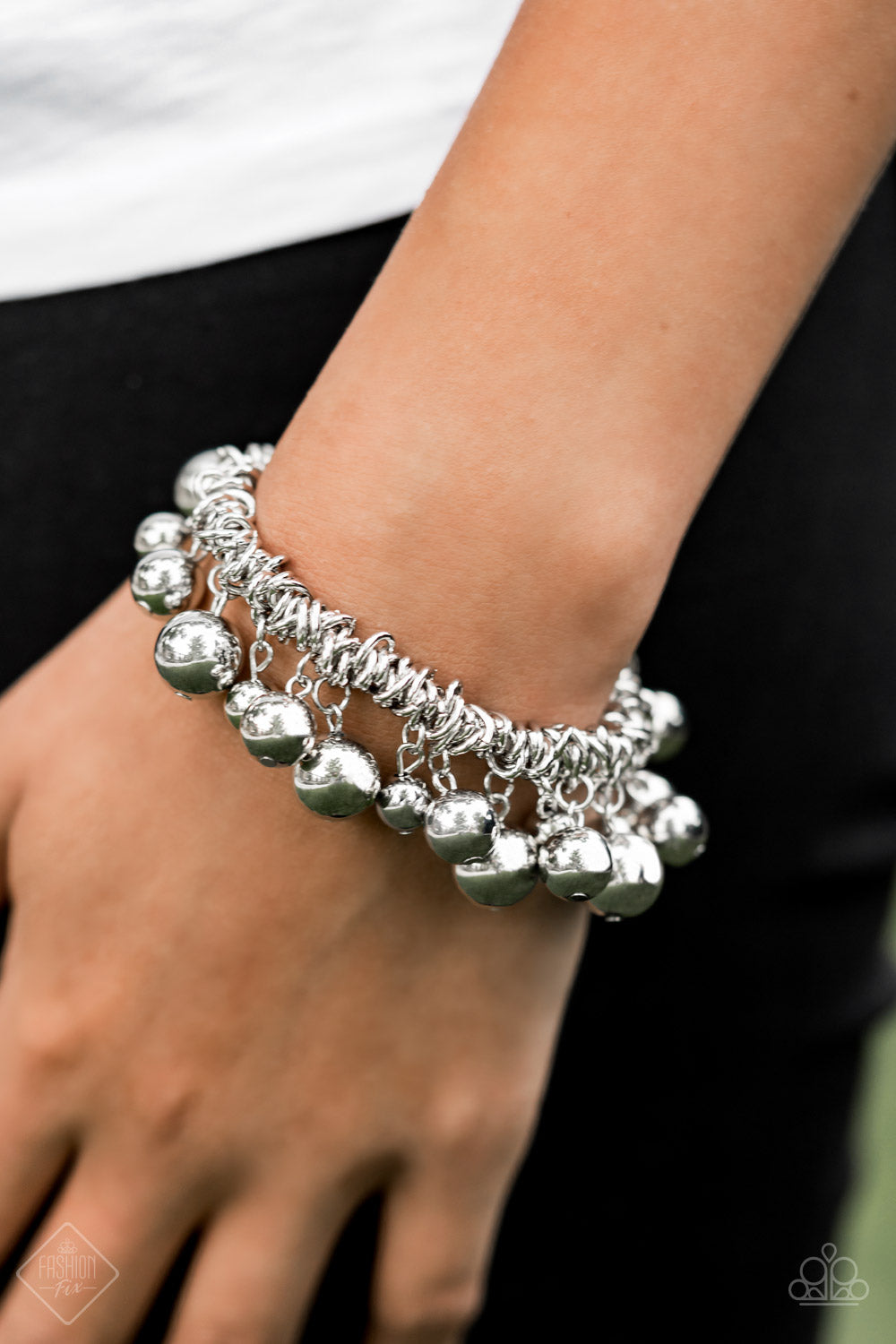 Paparazzi ♥ Ballroom Baller - Silver ♥ Bracelet