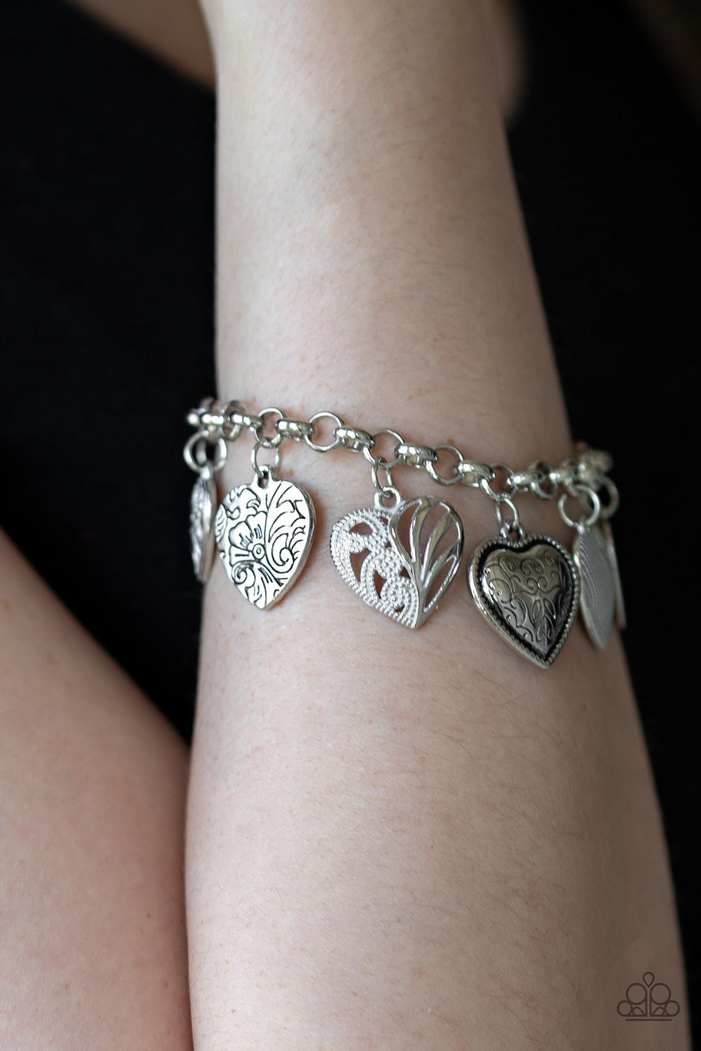 Paparazzi ♥ Garden Hearts - White ♥ Bracelet