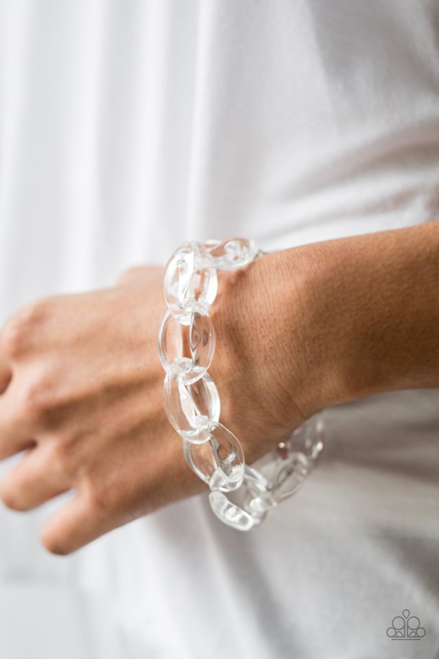 Paparazzi ♥ Ice Ice Baby - White ♥ Bracelet