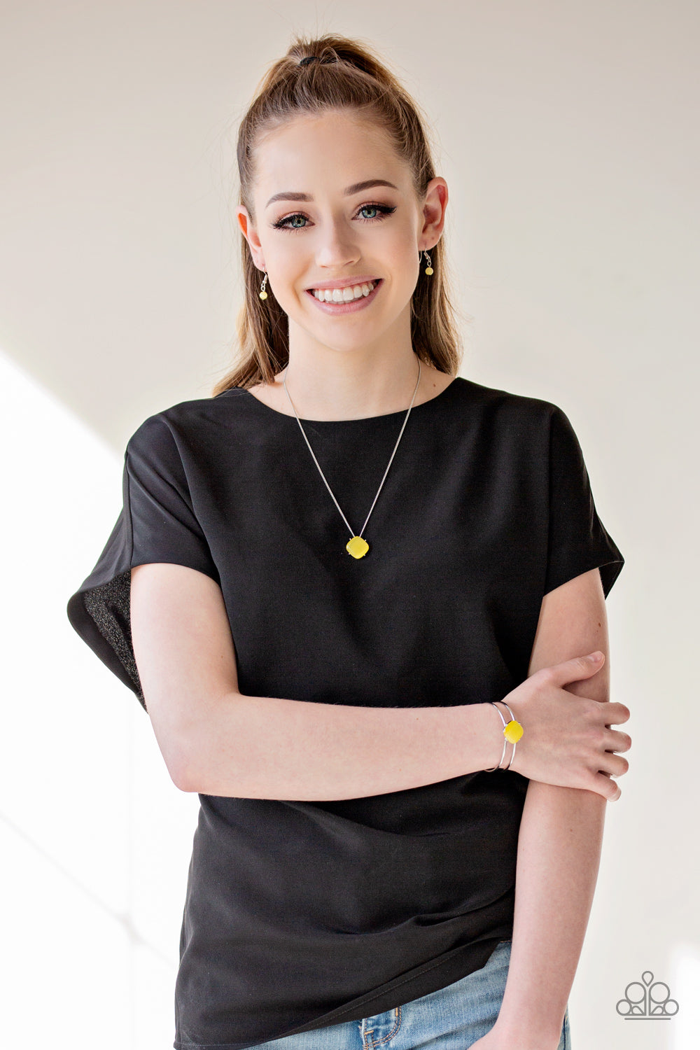 Paparazzi ♥ Turn Up The Glow - Yellow ♥ Bracelet