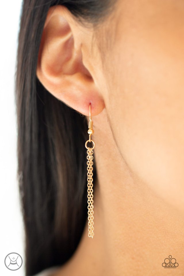 Paparazzi ♥ Modest Shine - Gold ♥ Necklace