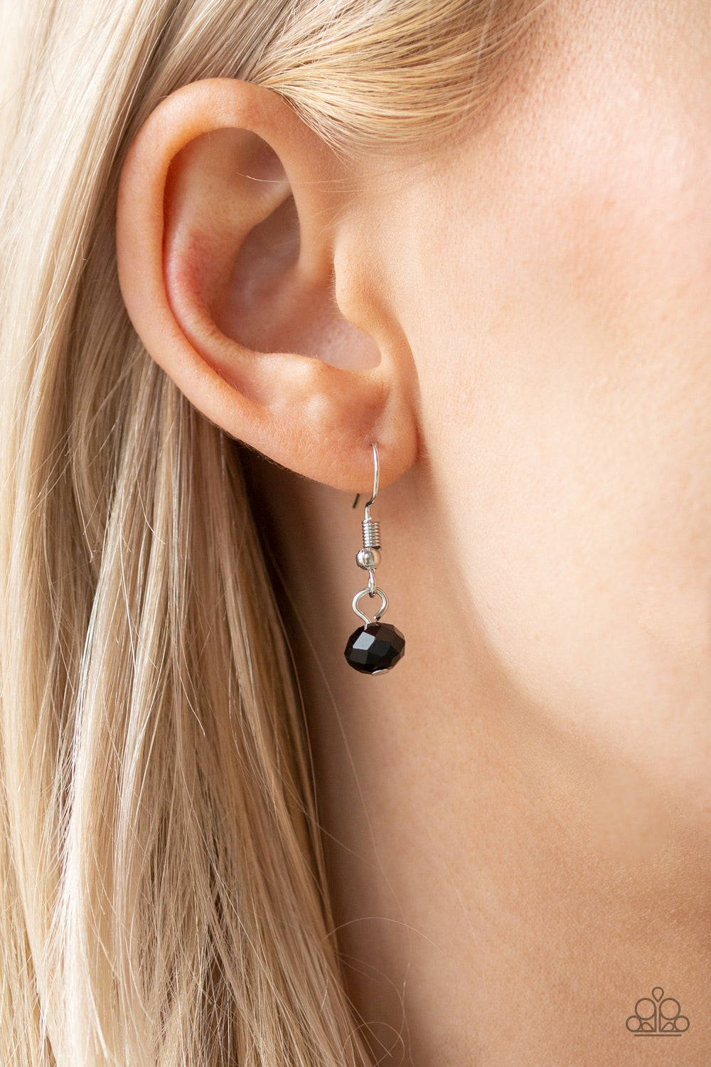 Paparazzi ♥ Party Spree - Black ♥ Necklace