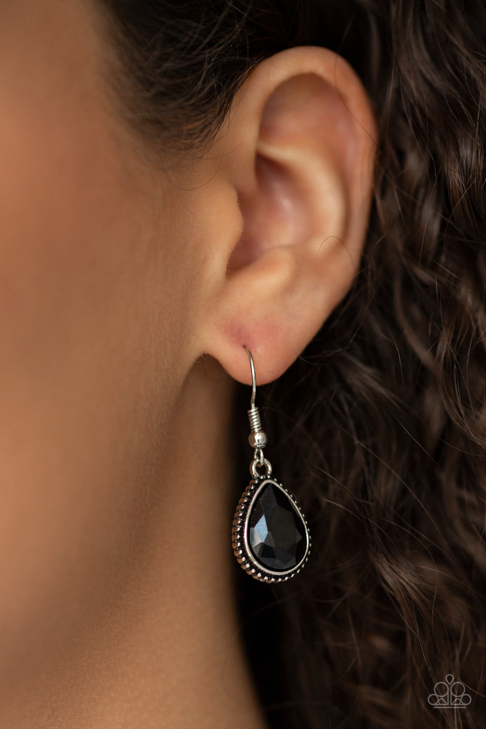 Paparazzi ♥ Socialite Social - Black ♥ Necklace