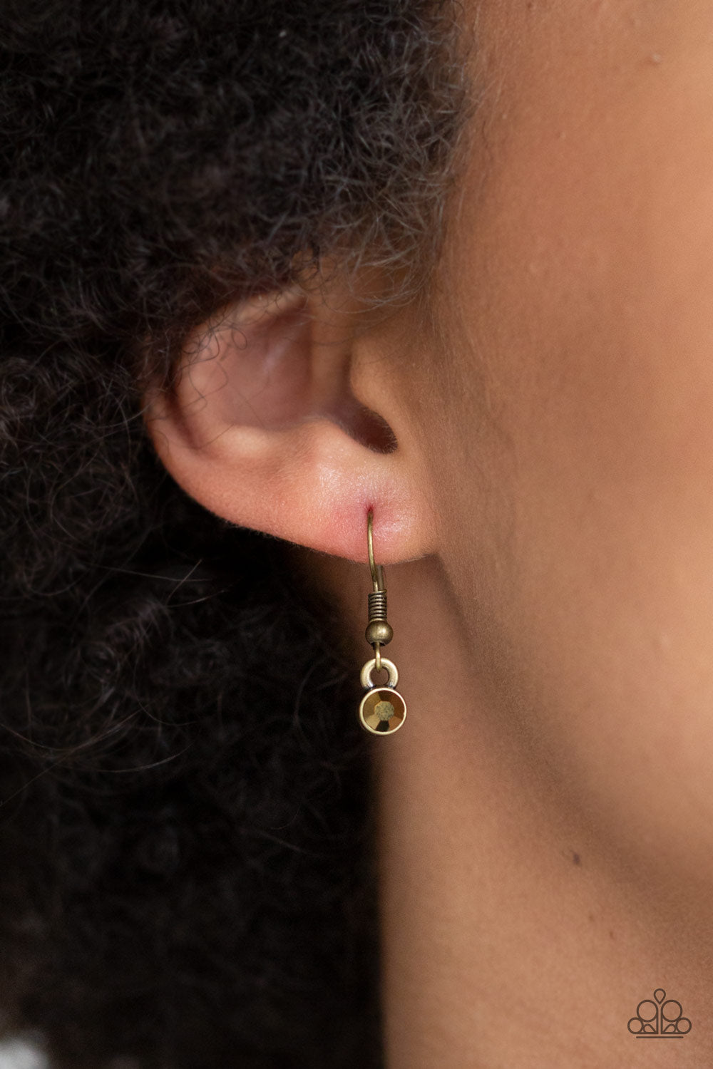 Paparazzi ♥ Own Free QUILL - Brass ♥ Necklace