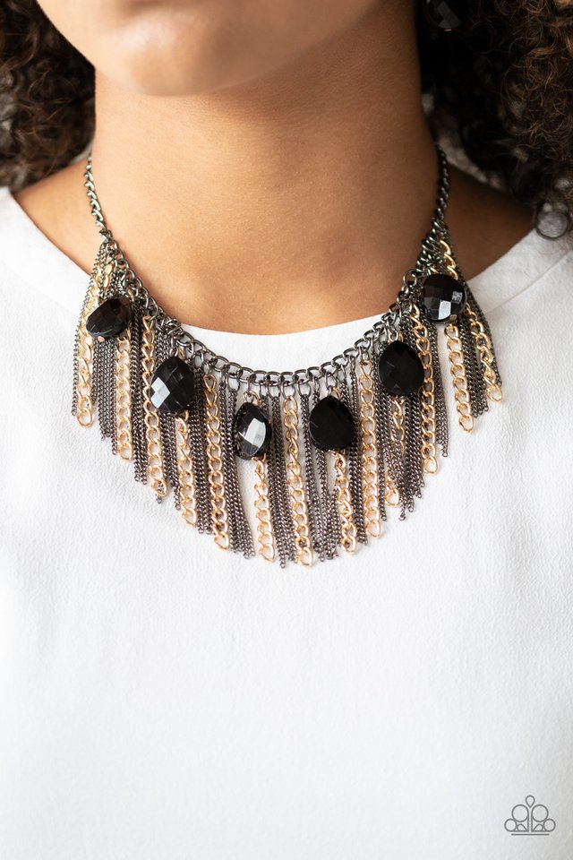 Paparazzi ♥ Vixen Conviction - Multi ♥ Necklace