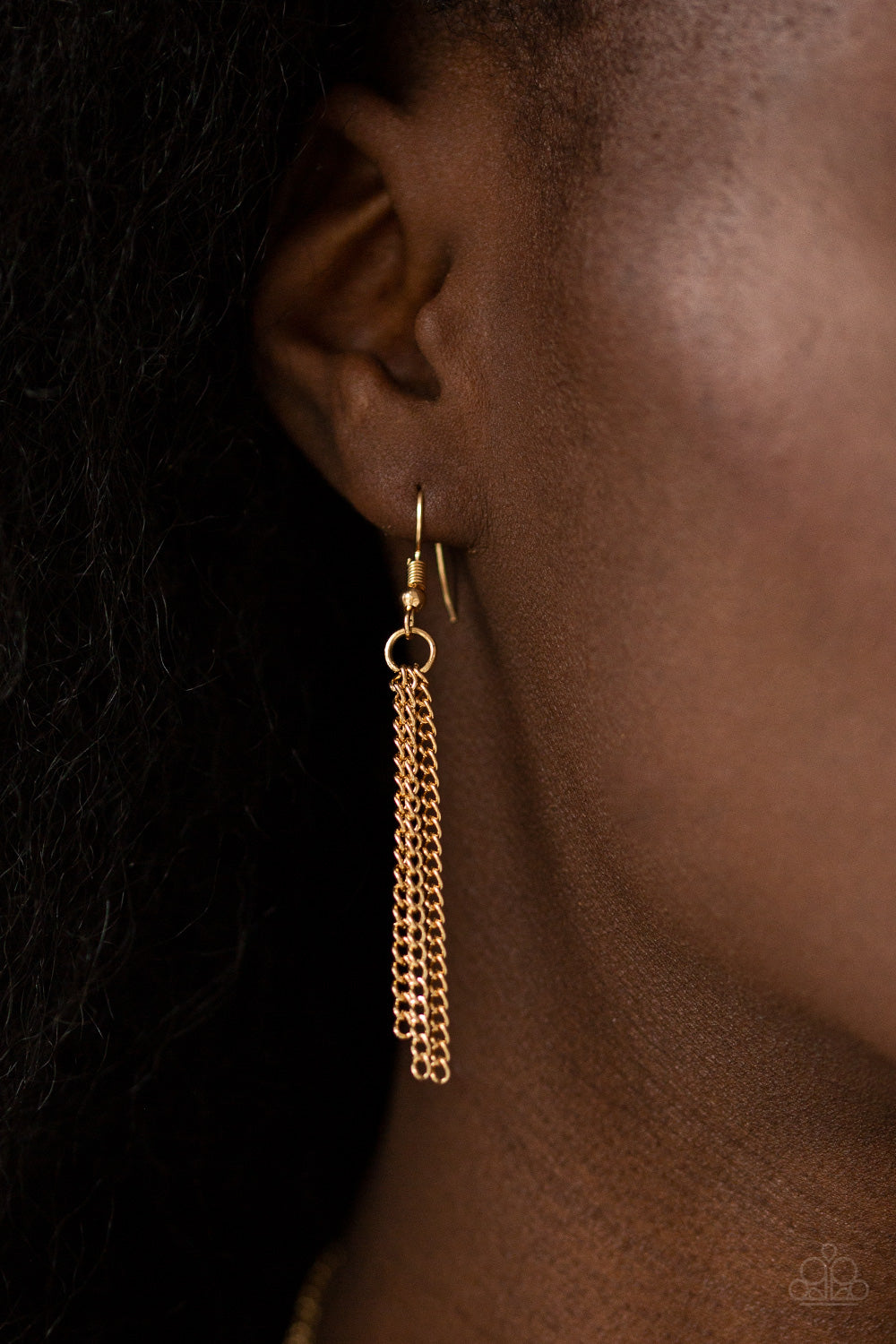 Paparazzi ♥ Way To Make An Entrance - Gold ♥ Necklace