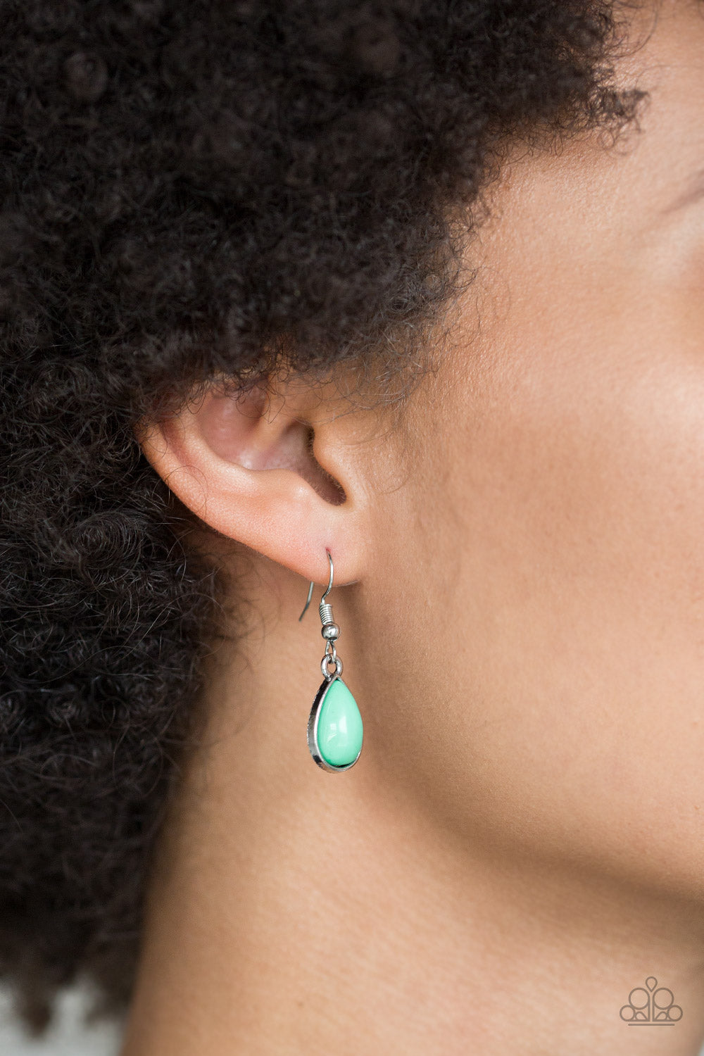 Paparazzi ♥ Jaw-Dropping Diva - Green ♥ Necklace