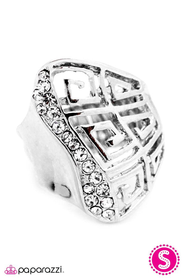 Paparazzi ♥ A Stream Of Sparkle - White ♥ Ring