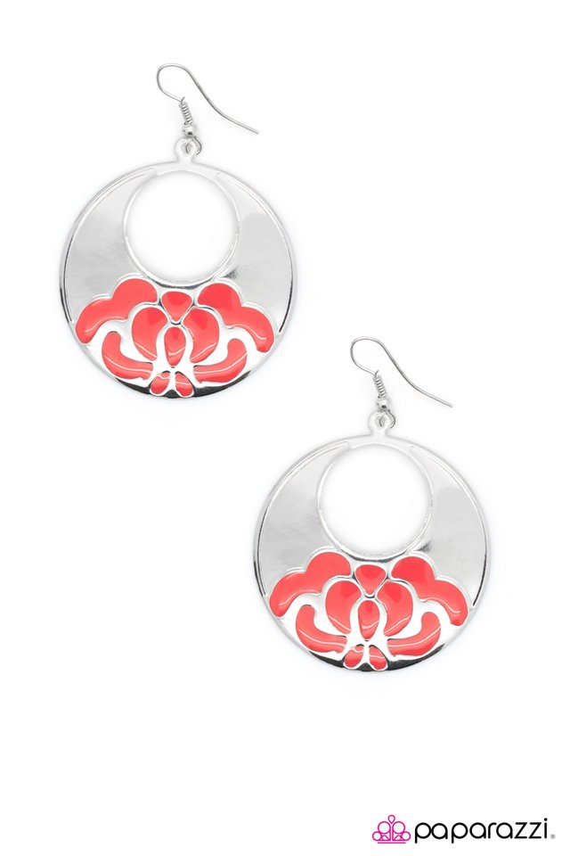 Paparazzi ♥ ISLE Survive - Coral ♥ Earrings