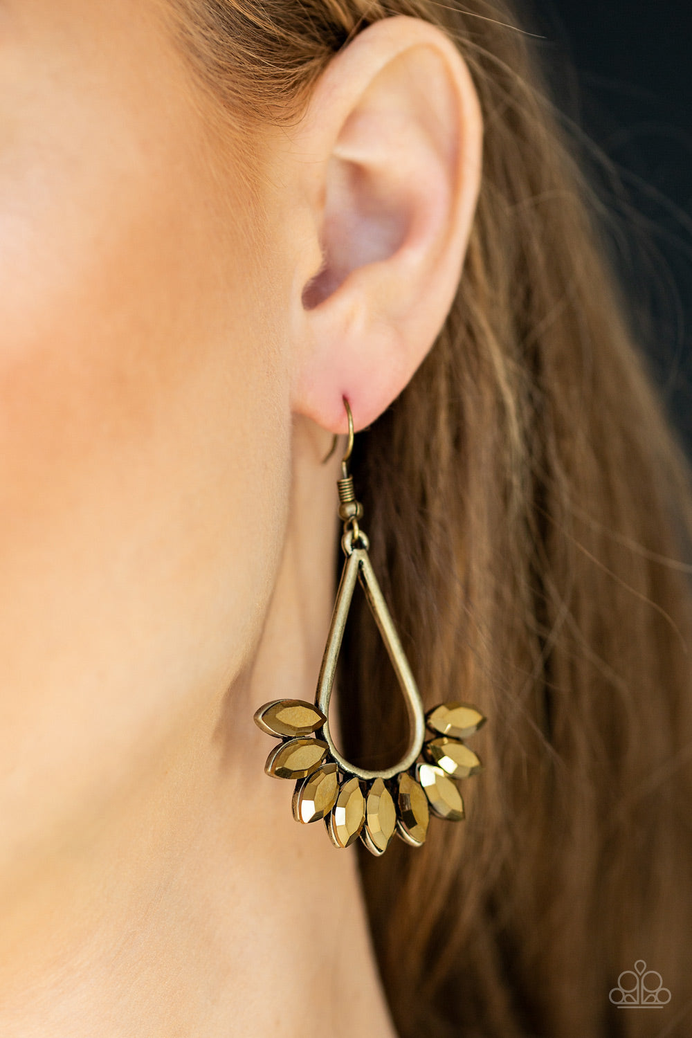 Paparazzi ♥ Be On Guard - Brass ♥ Earrings