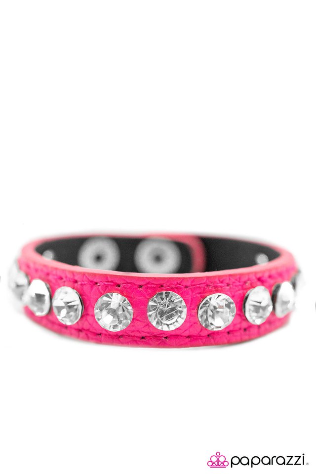 Paparazzi ♥ An Affair to Remember - Pink ♥ Bracelet