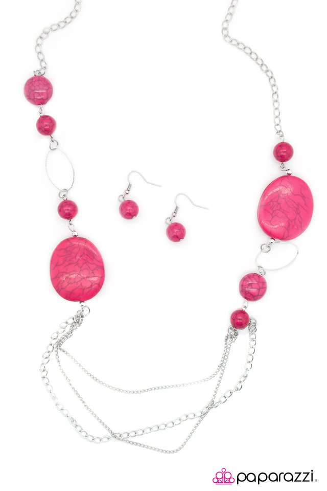 Paparazzi ♥ Smooth Sailing - Pink ♥ Necklace