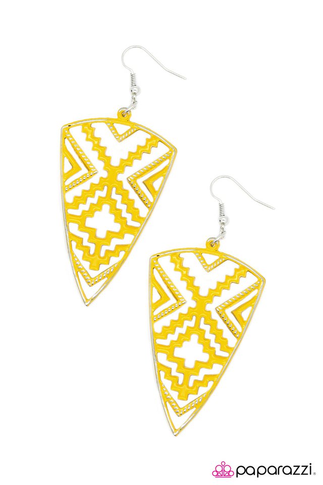Paparazzi ♥ Perfectly Prehistoric - Yellow ♥ Earrings