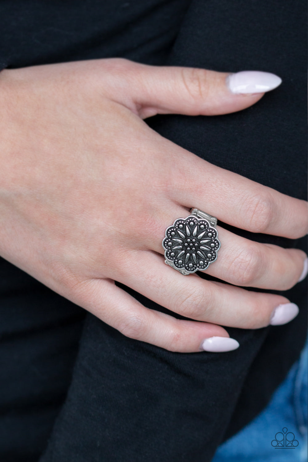 Paparazzi ♥ Desert Sunflower - Silver ♥ Ring